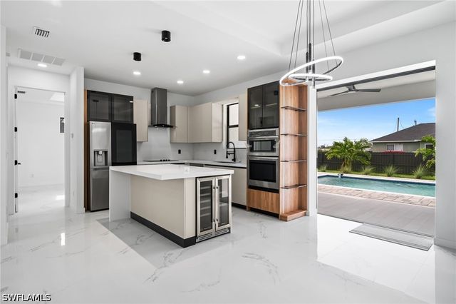 1609 NW 16TH TER, Cape Coral, FL 33993