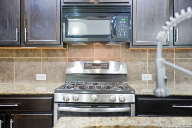 12212 Bening, Schertz, TX 78154