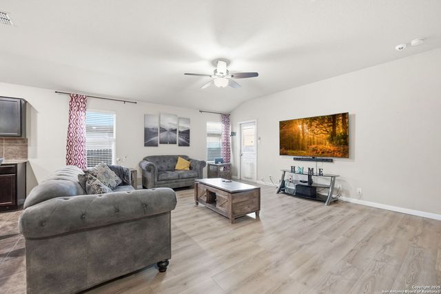 12212 Bening, Schertz, TX 78154