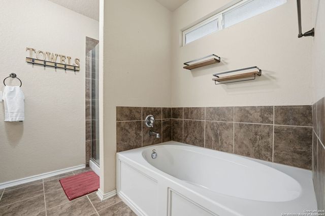 12212 Bening, Schertz, TX 78154