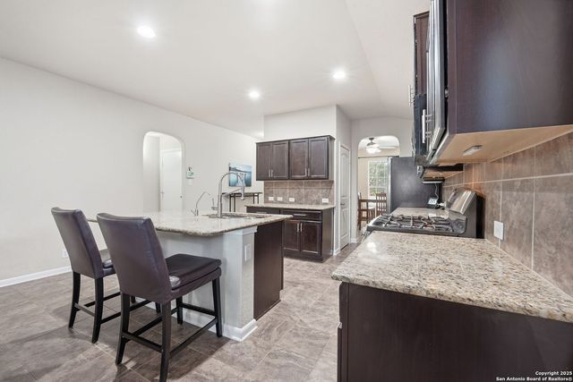 12212 Bening, Schertz, TX 78154