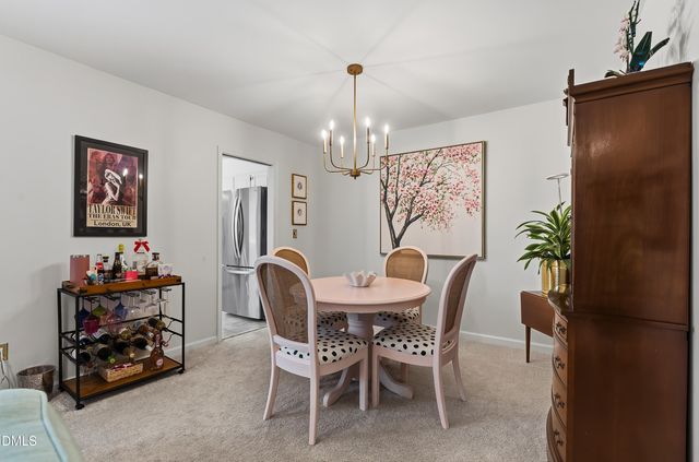 2424 Mapleton Lane, Raleigh, NC 27613