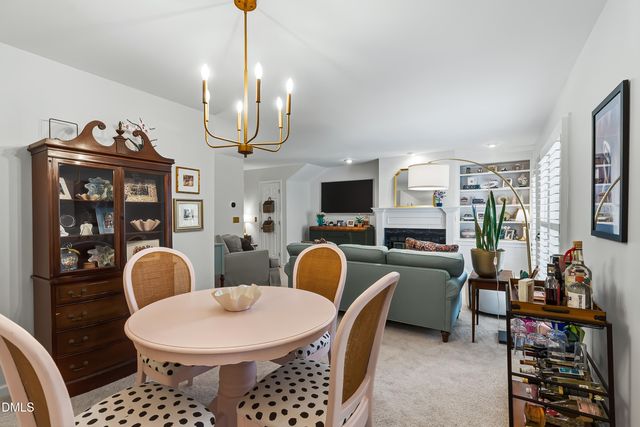 2424 Mapleton Lane, Raleigh, NC 27613