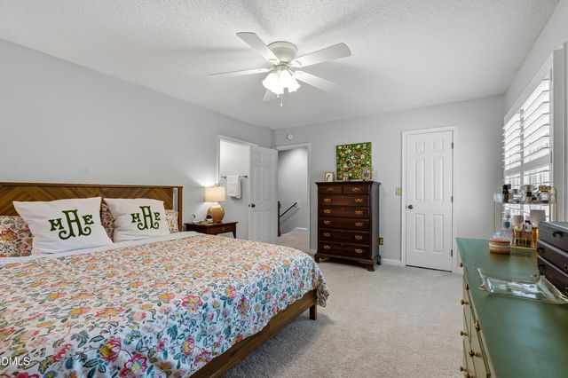 2424 Mapleton Lane, Raleigh, NC 27613