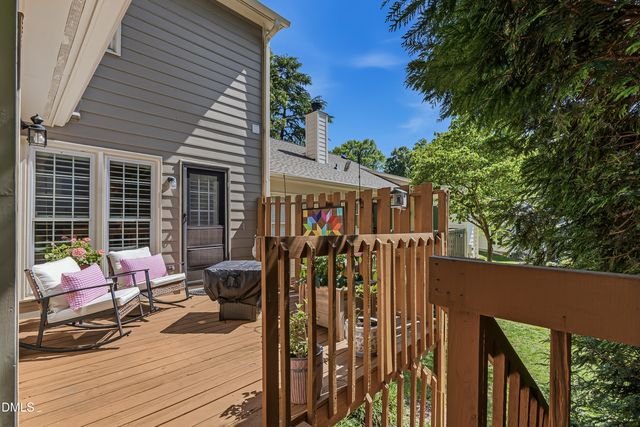 2424 Mapleton Lane, Raleigh, NC 27613