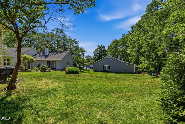 2424 Mapleton Lane, Raleigh, NC 27613