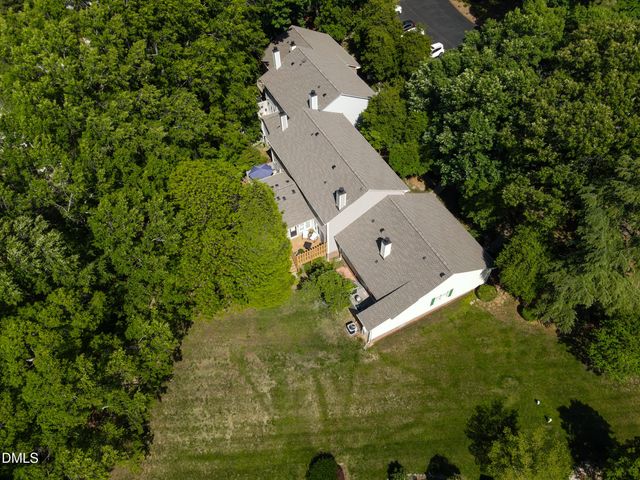 2424 Mapleton Lane, Raleigh, NC 27613