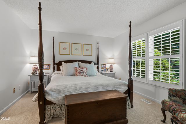 2424 Mapleton Lane, Raleigh, NC 27613