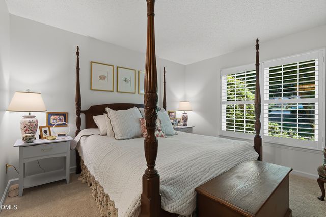 2424 Mapleton Lane, Raleigh, NC 27613