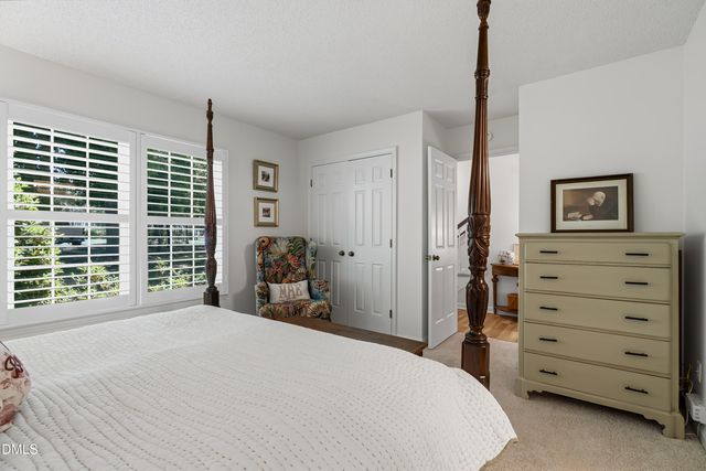 2424 Mapleton Lane, Raleigh, NC 27613