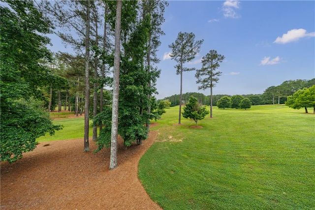 15 Greyrock, Adairsville, GA 30103
