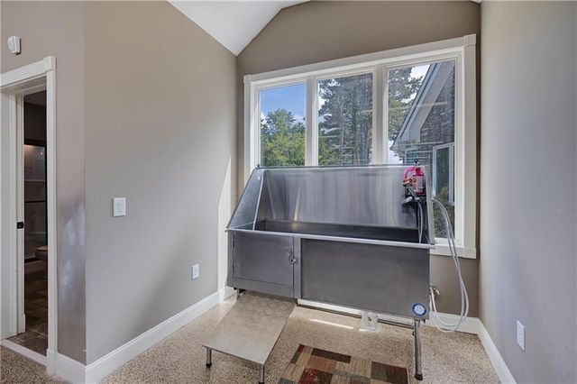 15 Greyrock, Adairsville, GA 30103