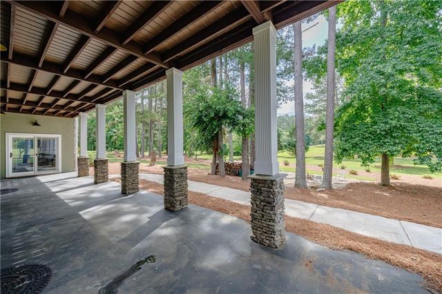 15 Greyrock, Adairsville, GA 30103