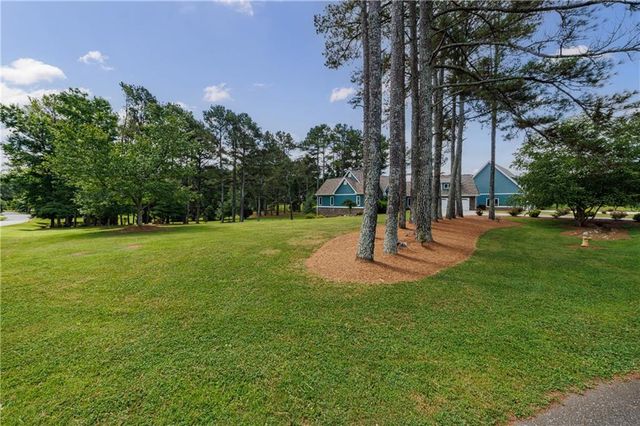 15 Greyrock, Adairsville, GA 30103