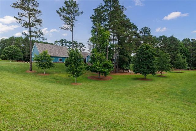 15 Greyrock, Adairsville, GA 30103