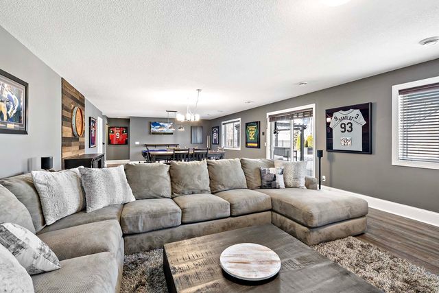 19224 Cattail Lane, Farmington, MN 55024