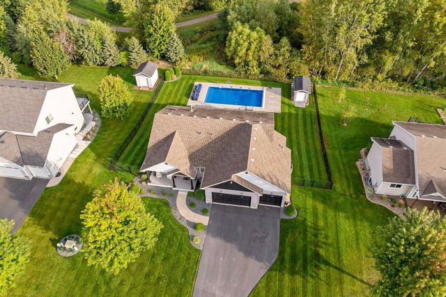 19224 Cattail Lane, Farmington, MN 55024