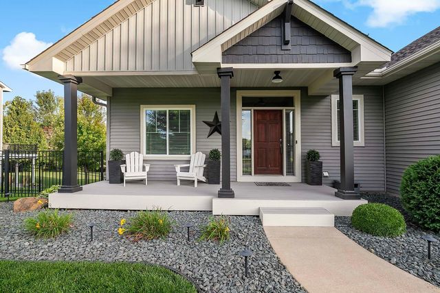 19224 Cattail Lane, Farmington, MN 55024