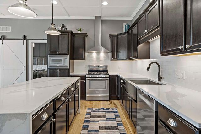 19224 Cattail Lane, Farmington, MN 55024