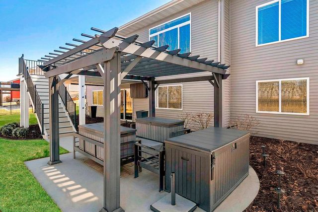 19224 Cattail Lane, Farmington, MN 55024