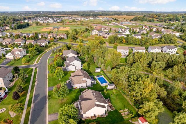 19224 Cattail Lane, Farmington, MN 55024