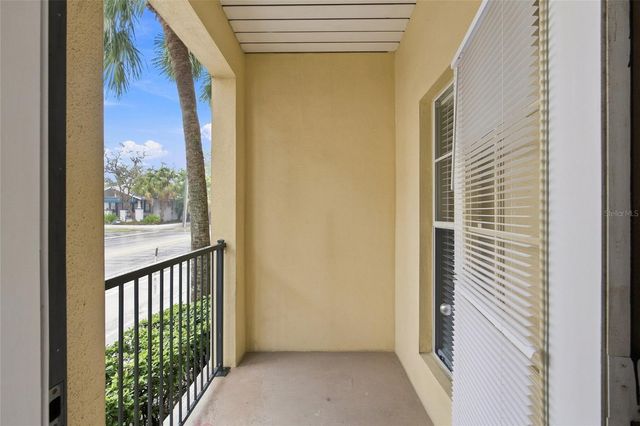 2410 W AZEELE STREET 216, Tampa, FL 33609