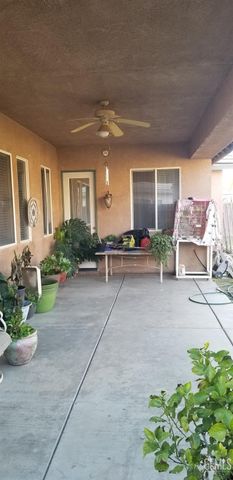 2808 Crestline Falls Lane, Bakersfield, CA 93313