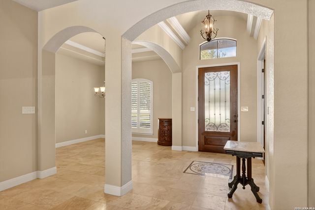 121 Abrego Mount, Floresville, TX 78114