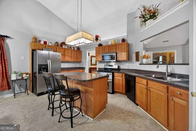190 Meadowbrook Court, Covington, GA 30016