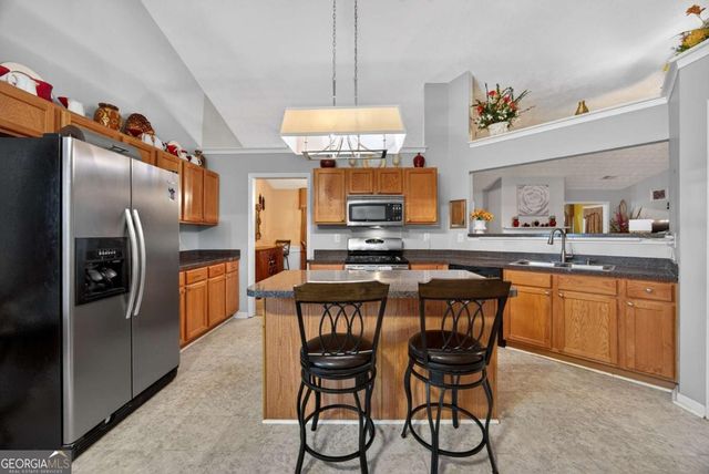 190 Meadowbrook Court, Covington, GA 30016