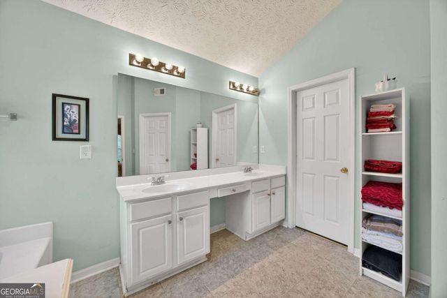 190 Meadowbrook Court, Covington, GA 30016