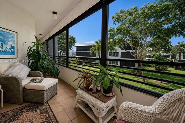 1450 Sheridan Street E 13, Hollywood, FL 33020
