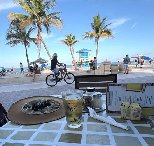 1450 Sheridan Street E 13, Hollywood, FL 33020