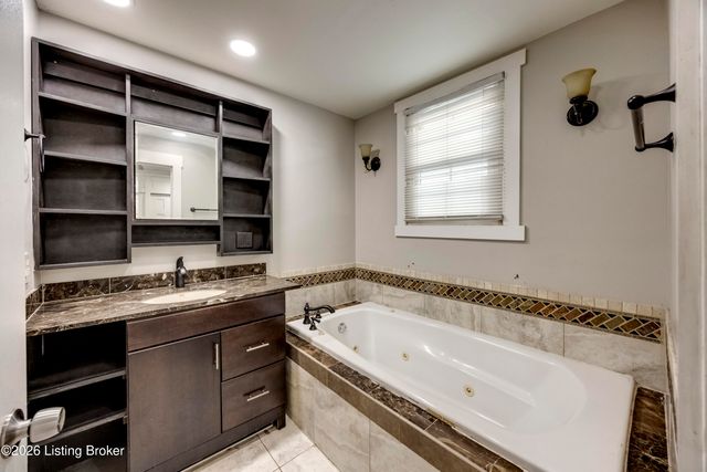 2836 Garfield Ave, Louisville, KY 40212