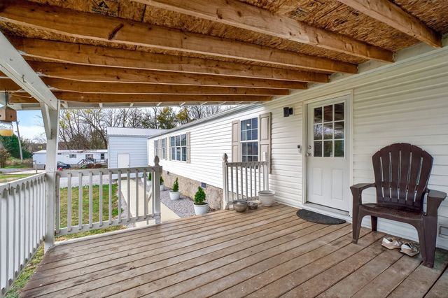 188 Papermill Rd, Quebeck, TN 38579