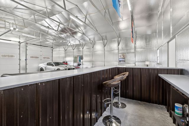 188 Papermill Rd, Quebeck, TN 38579