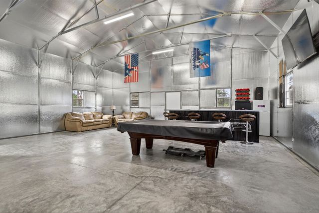 188 Papermill Rd, Quebeck, TN 38579