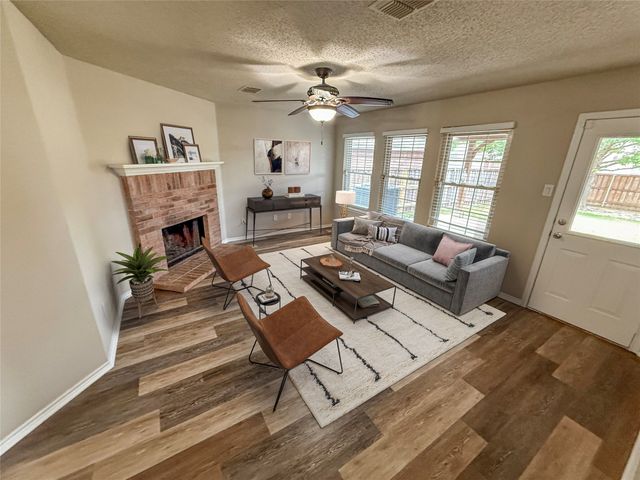 2549 Pilgrim Rest Drive, Dallas, TX 75237