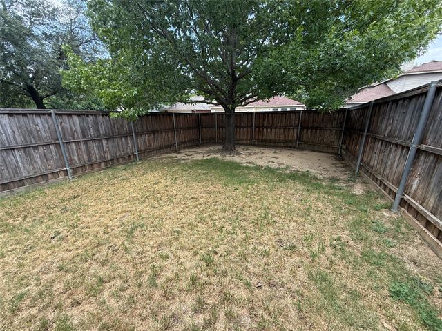 2549 Pilgrim Rest Drive, Dallas, TX 75237