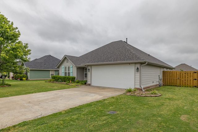 3903 Grand Valley Drive, Springdale, AR 72764