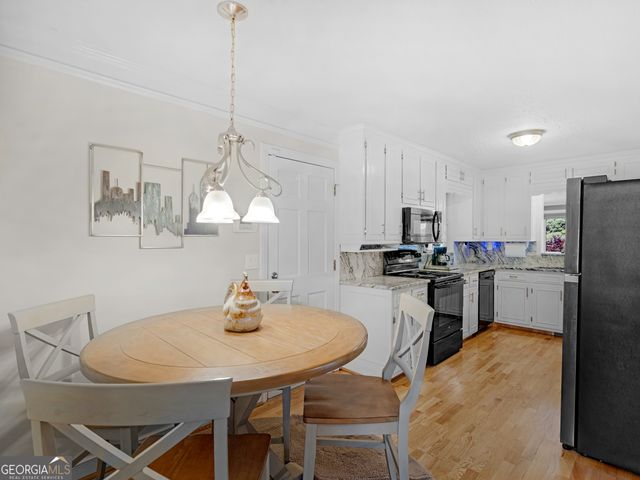 4143 Merle Court, Mcdonough, GA 30252