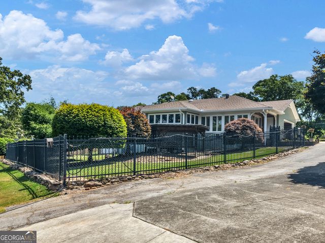 4143 Merle Court, Mcdonough, GA 30252