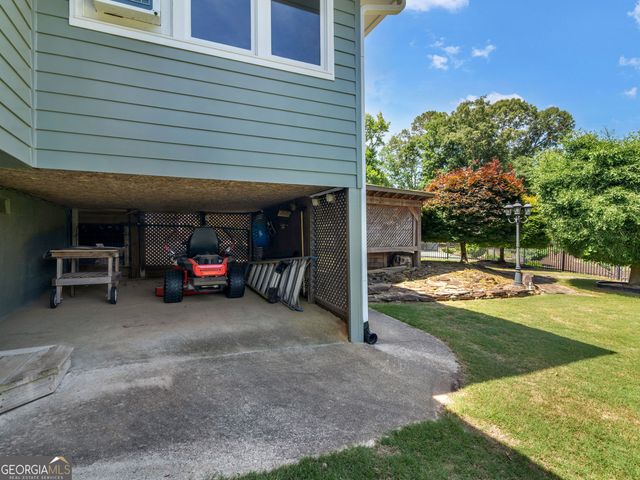 4143 Merle Court, Mcdonough, GA 30252