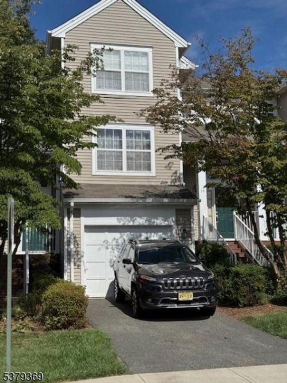 36 Ridgewood Dr, Randolph Twp., NJ 07869