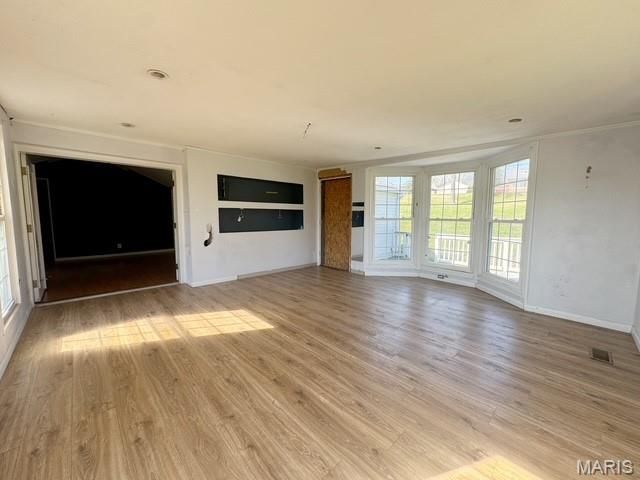 6434 Christopher Drive, St Louis, MO 63129