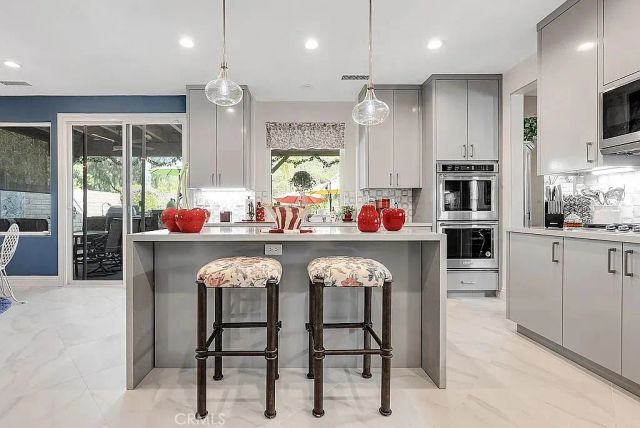 22019 Gold Canyon, Saugus, CA 91390