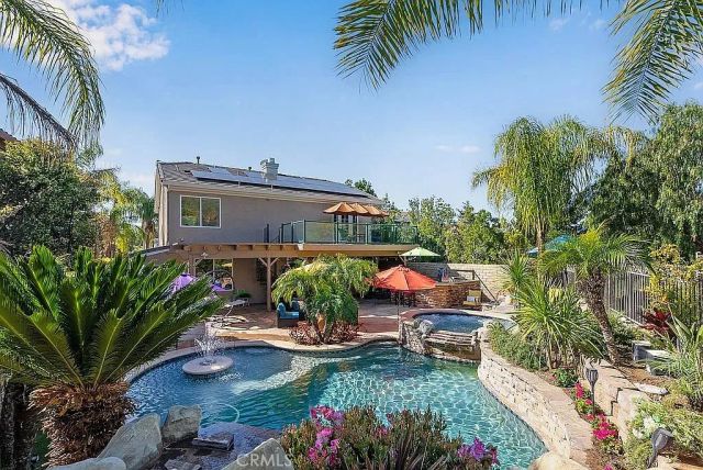 22019 Gold Canyon, Saugus, CA 91390