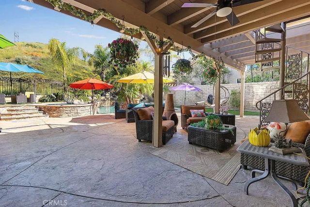 22019 Gold Canyon, Saugus, CA 91390