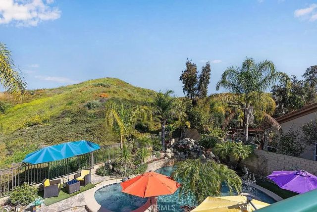 22019 Gold Canyon, Saugus, CA 91390