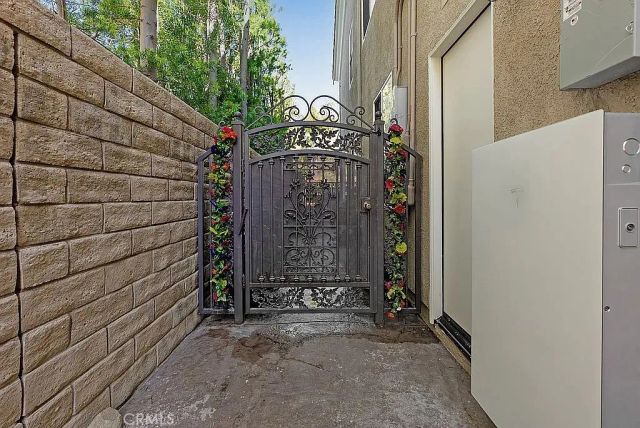 22019 Gold Canyon, Saugus, CA 91390